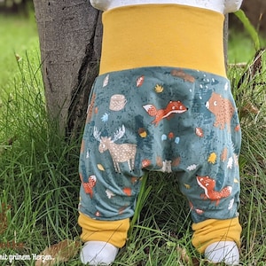 Organic, children's grow-along pants "Forest Animals" jersey made from certified organic cotton