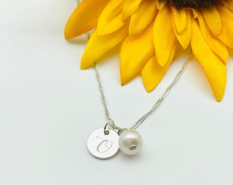 Personalised Flower girl necklace wedding gift favor Fresh water pearl necklace beach destination wedding, Pearl necklace silver