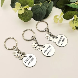 Best friend keychain, old Friend, Personalised friend birthday gift, Long distance friendship, Long Friendship Gift, Bestie, BFF, Friends