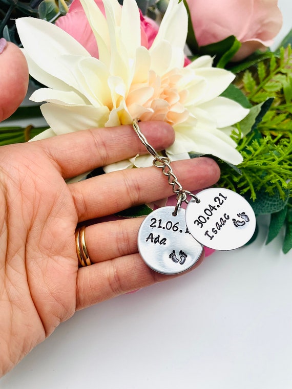 Personalised gift for mum, Children's birth date keychain, Personalized gift for mom, new mummy gift, mummy keepsake, mummy, new mama, mum