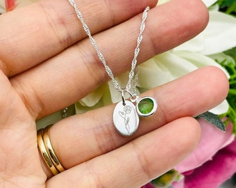 August birthday flower necklace, Poppy floral necklace, silver flower pendant, August birthday bff necklace, Poppy remembrance necklace,