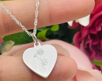Custom Birth flower Necklace on silver heart pendant, Personalised floral Family Necklace For Mom, Mothers Necklace, Christmas Gift for Mom