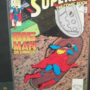 Superboy The Comic Book #4 2nd Series   Superboy  Vs Big Man On Campus VF-NM Unread Vintage DC Comic Book 1990 Great Gift Idea