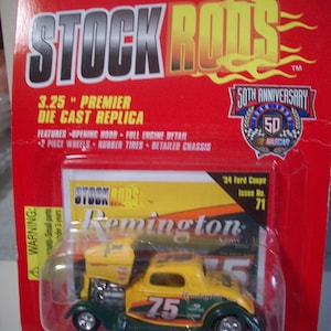 NASCAR ストックロッド #71 リック・マスト #75 レミントン 34 フォード クーペ NASCAR 50周年記念シリーズ 1998 レーシングチャンピオン 新品カード 素晴らしいギフトアイデア