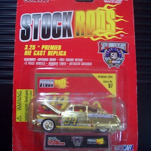 Nascar Stock Rods Gold Bill Elliott DDR 49 Merkur Sedan Nascar 50Th Ann Series #87 Gold Stock Rods 1998 Rennsport-Champions neu auf Karte