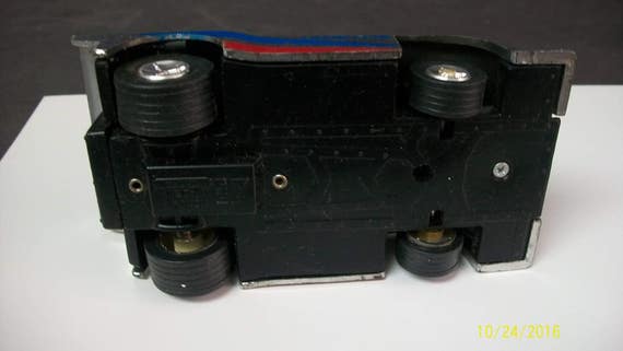 1046 Works 5 Long Red /& Blue Plastic Friction Racer Made in China No ZEE Can Am Racer #25 Silverr