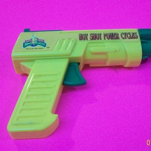 Mighty Morphin Power Rangers Hot Shot Power Cycles Launcher Only - No Motorcycle Works 1994 Vintage Toy