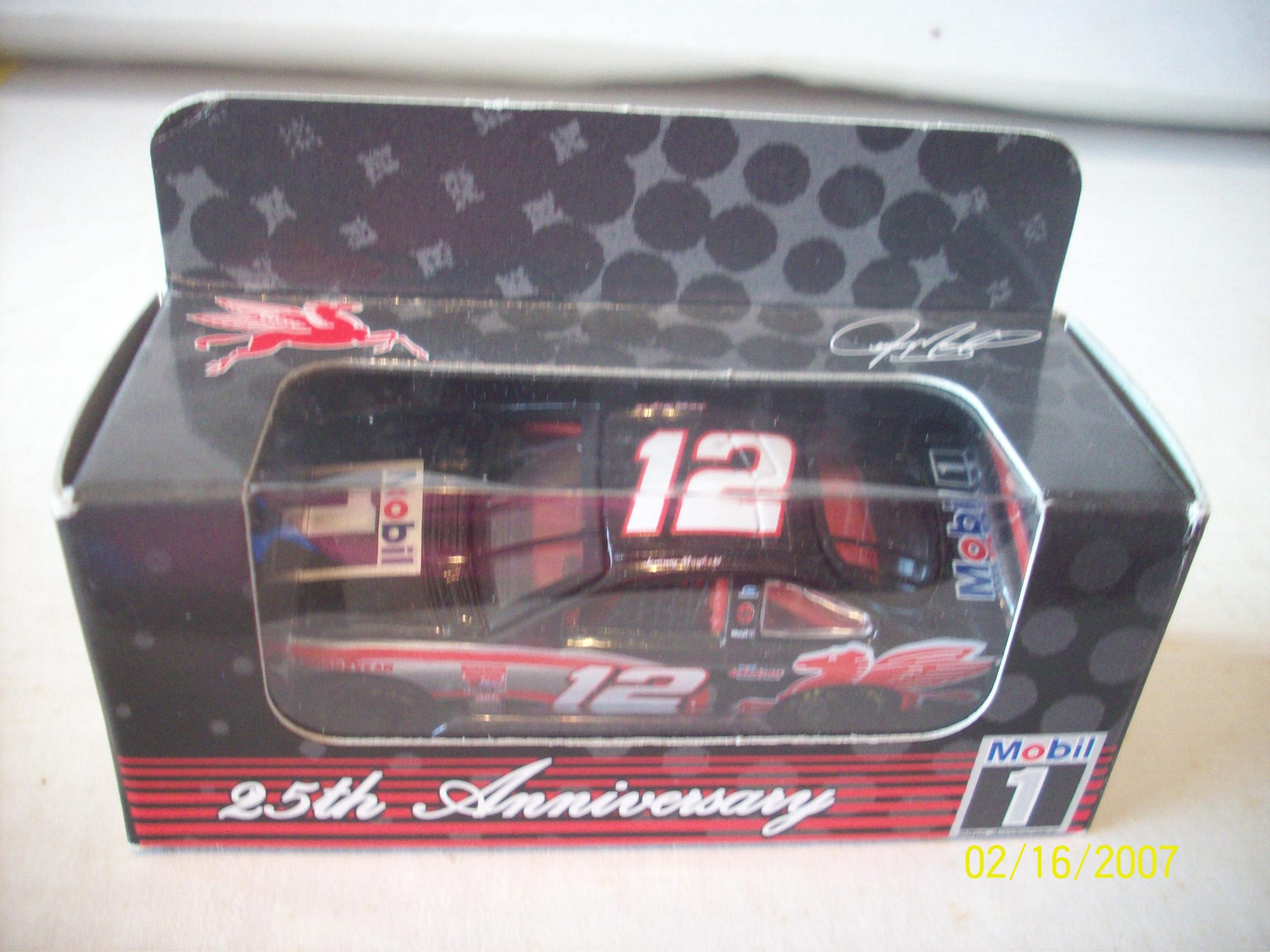 Jeremy Mayfield NASCAR Mobil One #12 25th Anniversary 1999 Revell