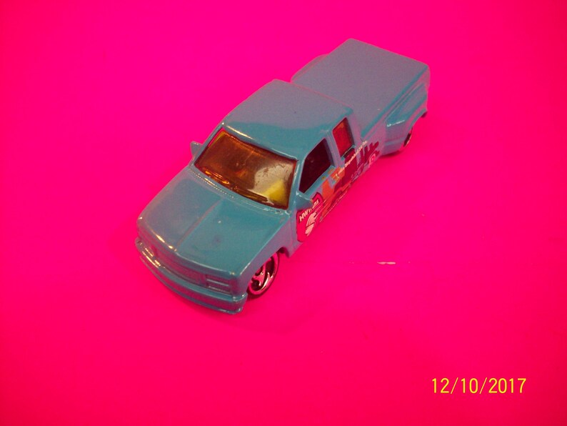 customized c3500 hot wheels