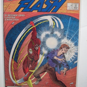 Flash #15 (2nd Series)  Wally West  Trashed By Flash  VF-NM Cond  Vintage Comic Book 1980s DC Comics