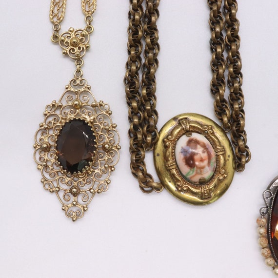 Lot of 5 Necklaces Vintage and Antique NECKLACES … - image 5