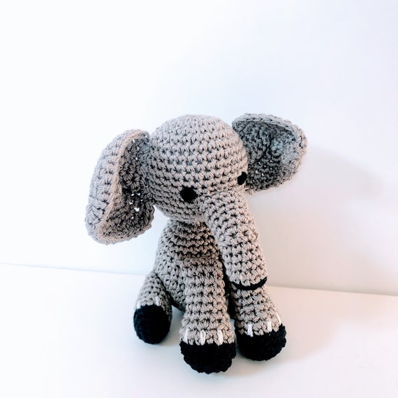 Elephant dog best sale toy with squeaker