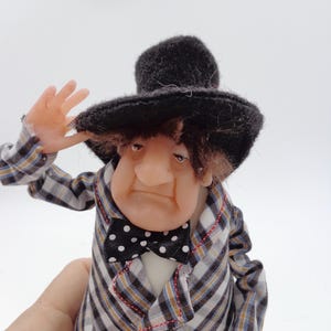 Boneca feita à mão Boneca de argila de polímero Boneca de arte Boneca colecionável Boneca de interior Decoração de casa Boneca de presente Ideias de presente Bonito engraçado Cartão de mágico mais nítido