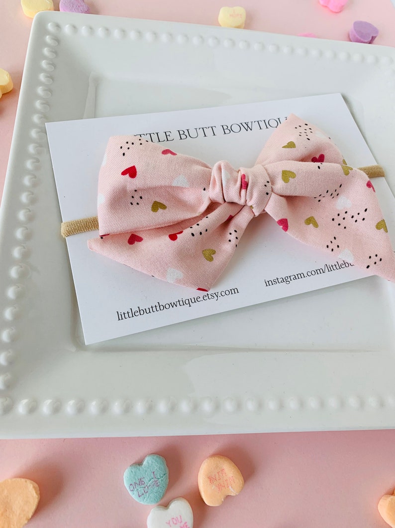 Valentine\u2019s Day Pinwheel Bow