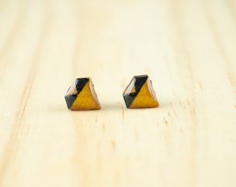 Geometric minimal studs, diamont stud earrings, yellow earrings, handpainted earrings, ethical jewelry, graphic stud earrings, moder earring