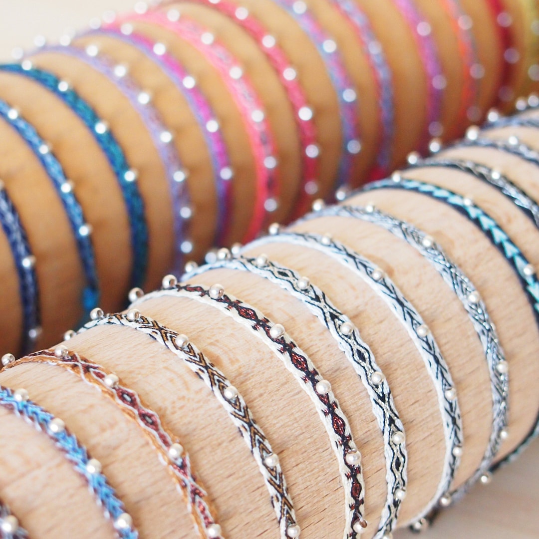 シルバーアクセサリー ブレスレット リング まとめ売り 0406-S5743t Slim Bracelet 40 Threads, Silver Beads, Friendship Bracelets
