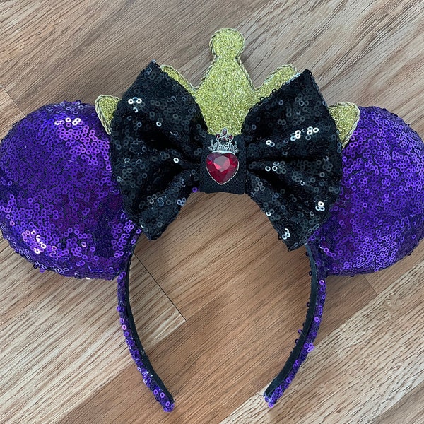 Evil Queen themed Minnie Mouse Ears