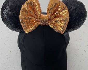 Black & Gold Ear hat