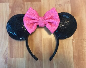 Black Ears and choose your Bow color