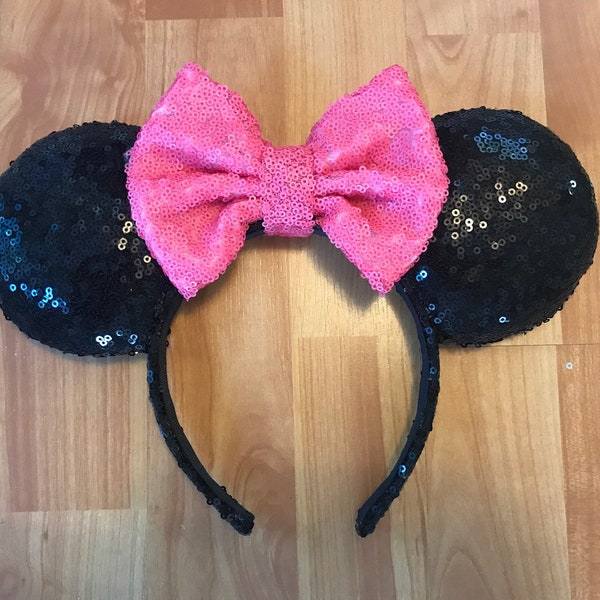 Black Ears and choose your Bow color