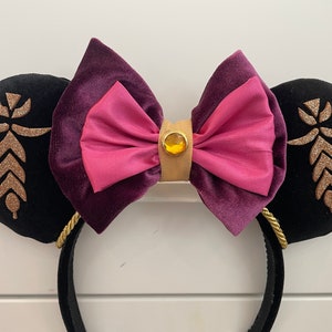 Serre-tête oreilles en velours inspiré d'Anna : nœud violet et rose