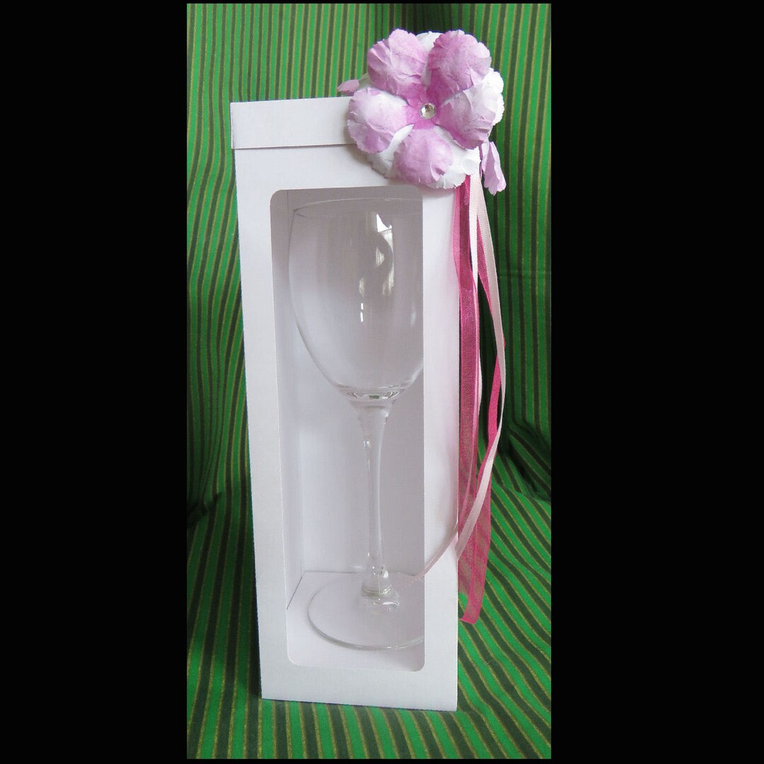 Wine Glass / Champagne Flute Box SVG up to 23cm Glass Size Separate Lid Downloadable File Please