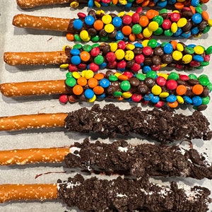 Gourmet Chocolate Pretzel Rods