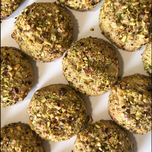 Chewy Pistachio Cookies