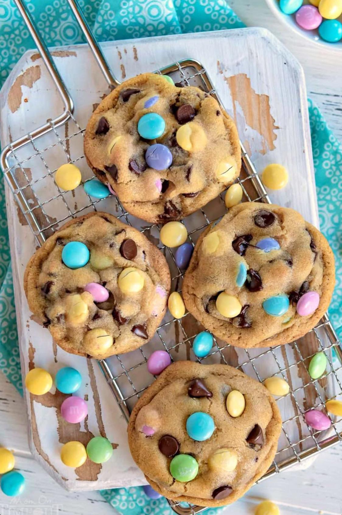 Spring/Easter Chocolate Chip Cookies