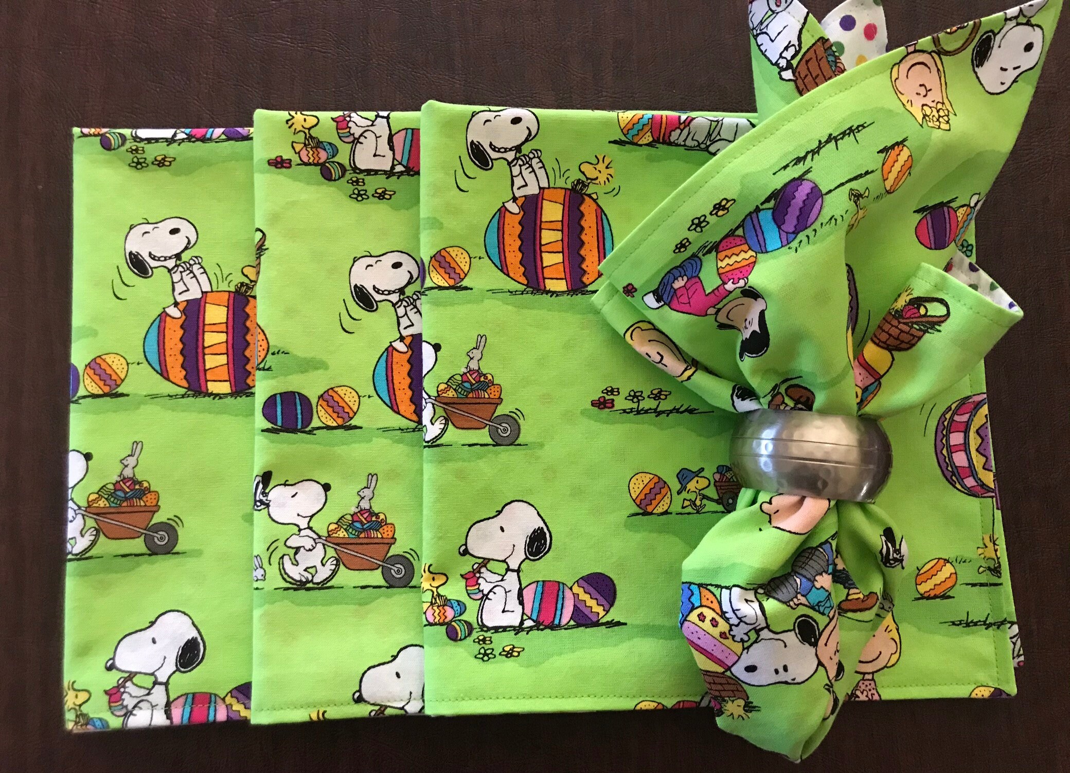 Linens Home & Living set of 4 Peanuts Easter Fabric Napkins Table