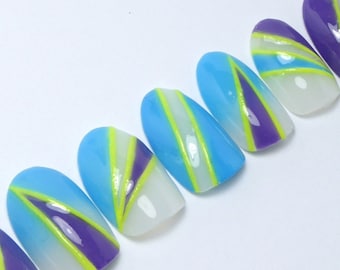 Sporty Nails ／ GLOW in the dark, Reusable press on, gift, birthday, party, blue, purple, oval, almond, sneakers, yoga, gym, contrast, unique