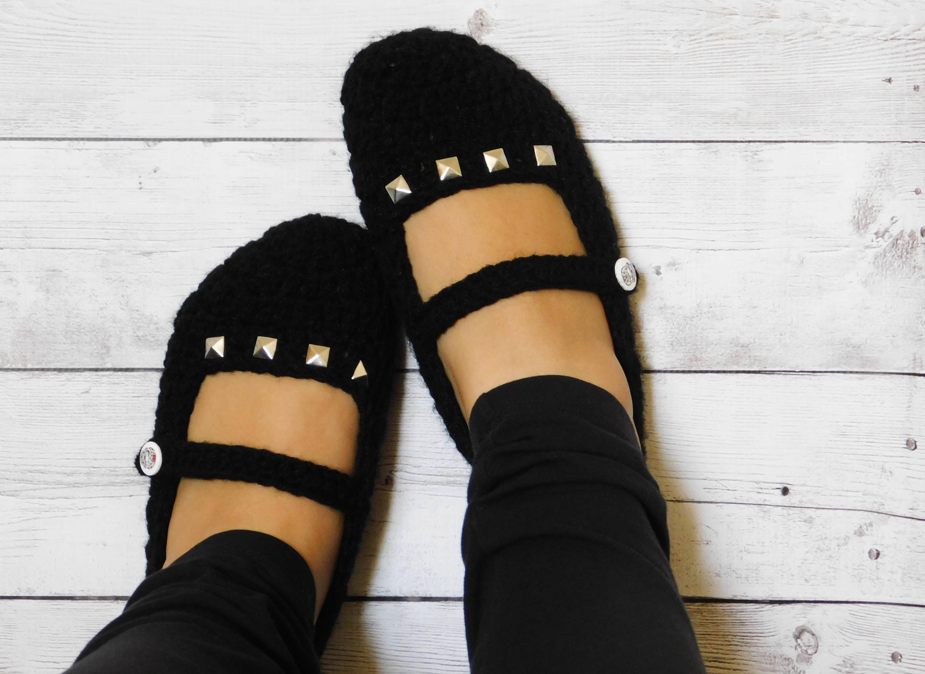studded slippers