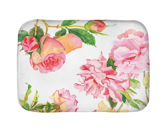 Floral Bath mat, pink antique rose. Modern shabby chic style bathroom set with shower curtain and bath towels. Floral bathroom decor.