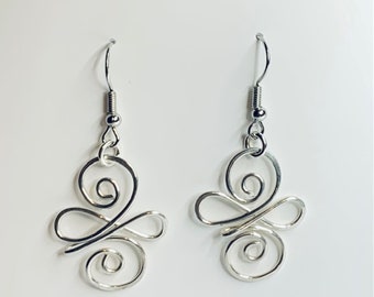 希望の光、ジブシンボル、スターリングシルバーイヤリング - Etsy 日本