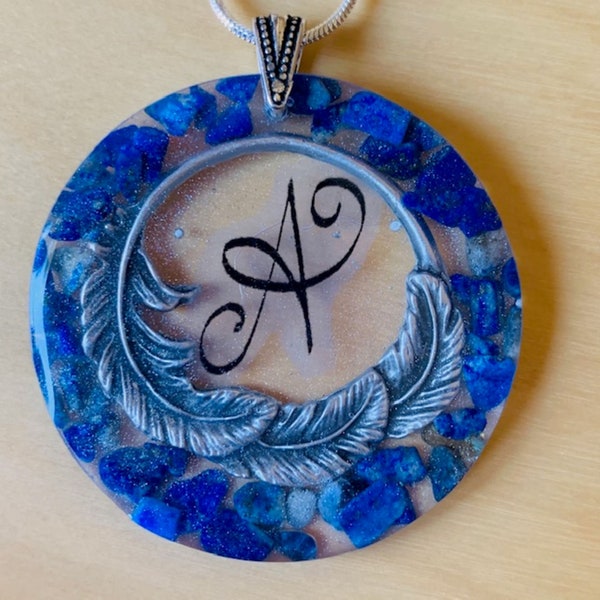 Resin Pendant, Harmony, Zibu Symbol, Lapis Gemstones