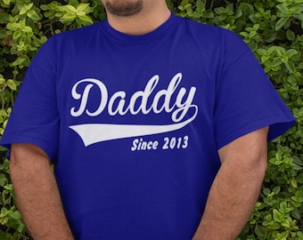 Personalized Dad Shirt, custom Daddy Shirt, New Dad Shirt, Father's Day Gift, Personalized Gift for Dad, Daddy Gift, Dad Birthday Gift,