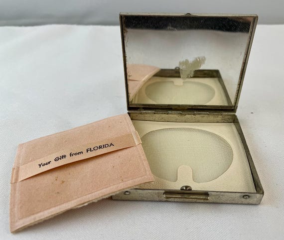 Vintage Rectangular Silvertone/Goldtone Souvenir … - image 6