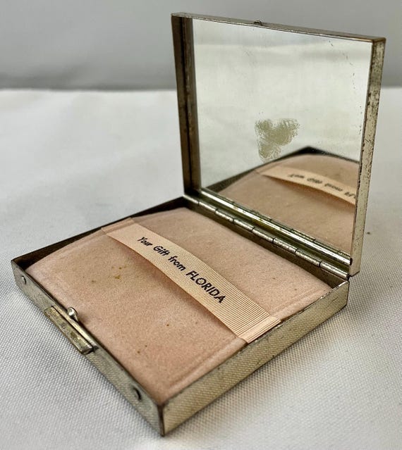 Vintage Rectangular Silvertone/Goldtone Souvenir … - image 4