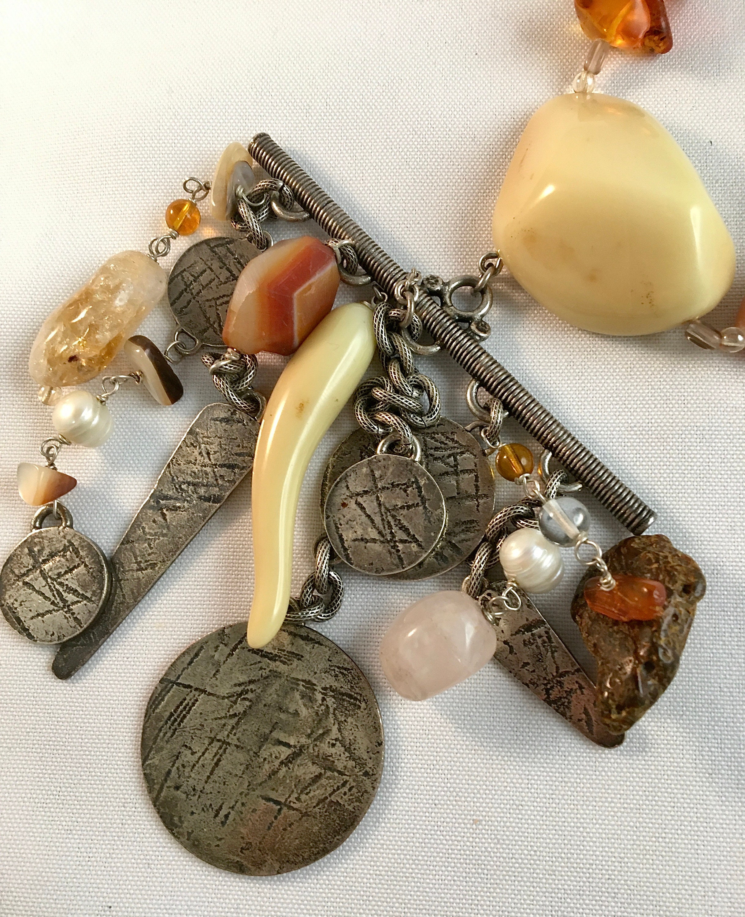 PHILIPPE FERRANDIS PARIS ネックレス【B334】 Philippe Ferrandis Paris Rock Crystal Agate Pearl Camellia