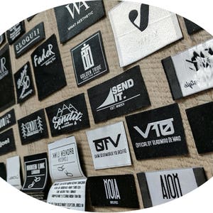 custom clothing labels 1000 High Quality Garment Woven Label Different Fold Ways Use Your Artwork image 5