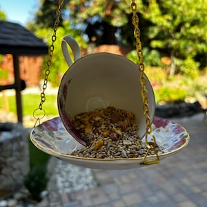 Teacup Bird Feeder - Upcycled Vintage Teacup and Saucer with Chain Hanger – Unique Garden Décor Gift for Bird Lovers, Charming garden decor