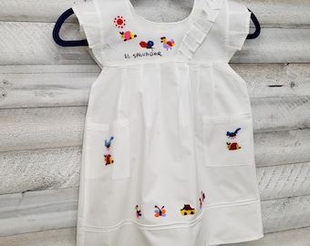 El Salvador Girls Embroidered Dress, Vintage Style Animals and Butterflies, Size 4