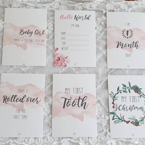 Baby Girl / Baby Boy / Cartes Milestone neutres en aquarelle rose, bleue, verte et grise