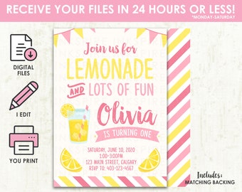 Pode incluir: Um convite imprimível rosa e amarelo para uma festa de limonada. O convite diz "Join us for Lemonade and Lots of Fun Olivia is turning one". O convite inclui uma data, hora, endereço e informações de RSVP.