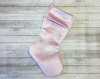 Pastel roze fluwelen kerstsokken