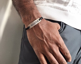 TierraCast Pewter plata enlace unisex cuero grabado pulsera de los hombres cuero rústico plata joyería yoga joyería boho, regalo para él