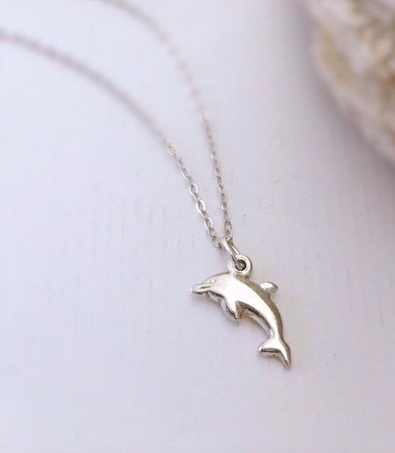 925 Sterling Silver Flipper Dolphin Pendant 925 Sterling Silver Flipper Dolphin Pendant