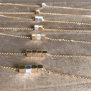 Initial Morse Code Halskette, Morse Code Armband, Valentinstag personalisierte Geschenke, Personalisierter Namensschmuck, Geheime Nachricht personalisierter Schmuck