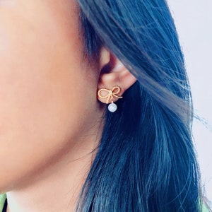 Classic Twisted Bow Post Earring with or without fresh water pearl /June birthstone bridesmaid wedding Jewelry/elegant flower girl earring