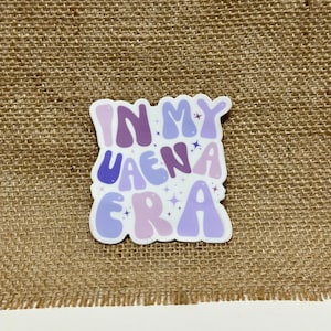 In My UAENA Era Vinyl Sticker (Starry Purple Pastell Farbpalette) | Wetterfester Aufkleber | Niedliches Kawaii KPOP Singer IU-inspiriertes Design